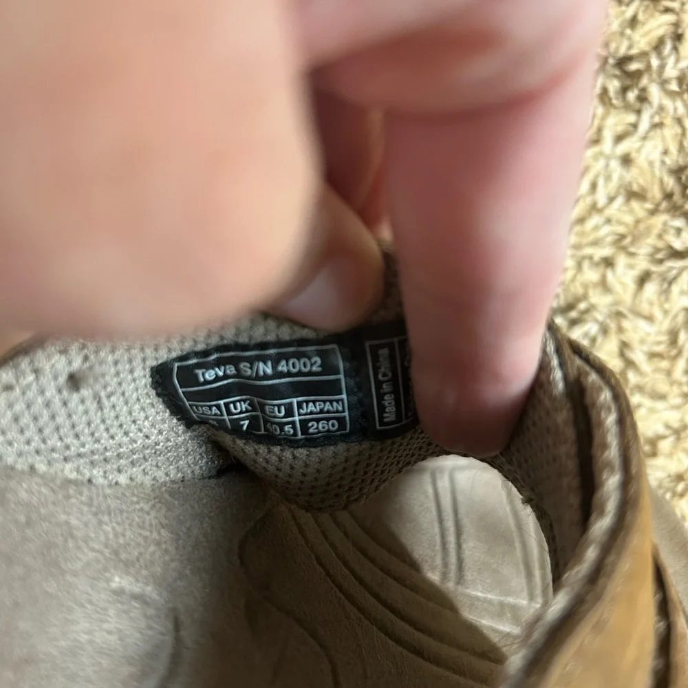 Teva Brown Sandals Criss-Cross Design Durable Soles